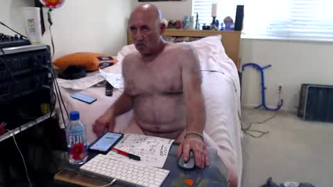 guitarsexgod2 online show from 06-29-26, 02:07