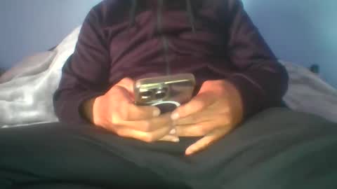 Snapshot of gunishment chatting on 11-17-25, 02:34 gunishment online show from 11-17-25, 02:34