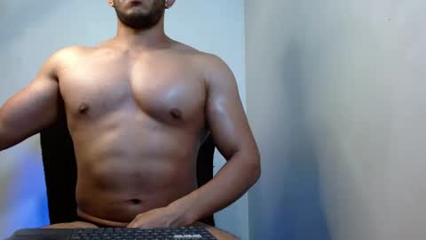 holl latino online show from 05-26-26, 06:15