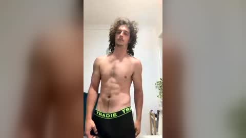 gustavo557722 online show from 06-15-26, 03:58