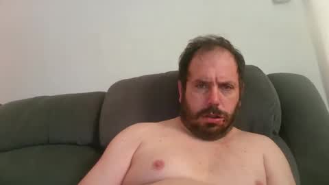 Snapshot of guynaked105 chatting on 04-10-26, 01:16 guynaked105 online show from 04-10-26, 01:16