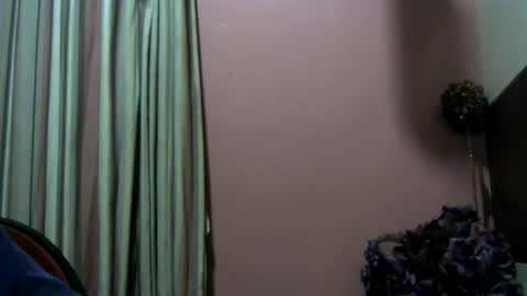 Snapshot of guywith85mm chatting on 12-26-24, 12:05 guywith85mm online show from 12-26-24, 12:05