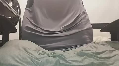 guyynextdoor online show from 05-02-26, 04:28