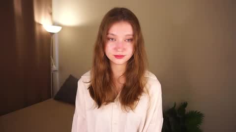 Molly online show from 05-12-26, 05:48