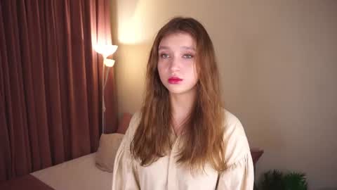Molly online show from 07-05-26, 05:42