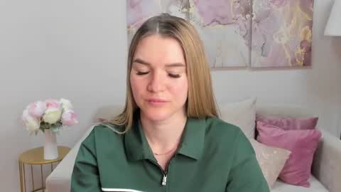gwensmitt online show from 06-15-26, 10:01