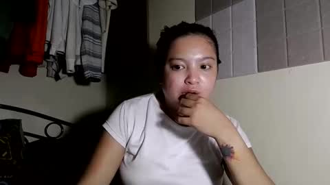 Im Gwyneth From Philippines pinkheart69 online show from 04-29-26, 11:14