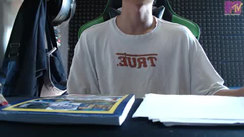 Gymbro42 online show from 05-04-26, 01:40