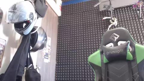 Gymbro42 online show from 05-20-26, 03:07
