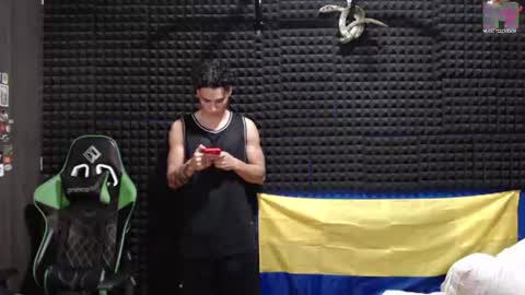 Gymbro42 online show from 07-11-26, 12:57