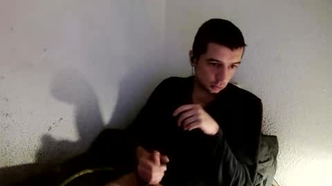 Snapshot of h1dden_reality chatting on 04-21-26, 07:06 h1dden_reality online show from 04-21-26, 07:06