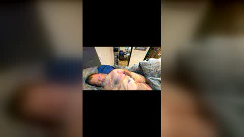 Snapshot of h20976 chatting on 03-01-26, 12:07 h20976 online show from 03-01-26, 12:07