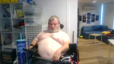 Snapshot of h20976 chatting on 03-04-26, 02:06 h20976 online show from 03-04-26, 02:06