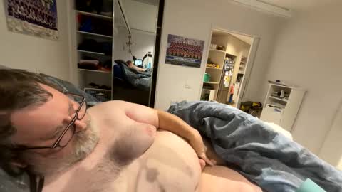 Snapshot of h20976 chatting on 04-13-26, 12:43 h20976 online show from 04-13-26, 12:43