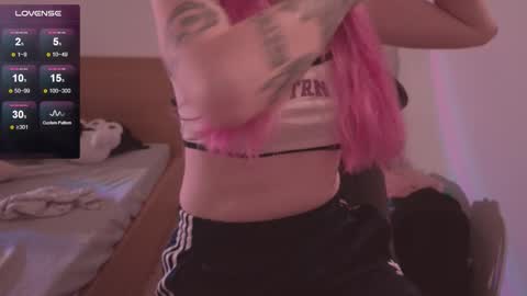 Lana online show from 02-14-26, 09:44