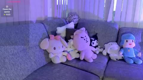 Hello Kitty online show from 05-12-26, 12:13