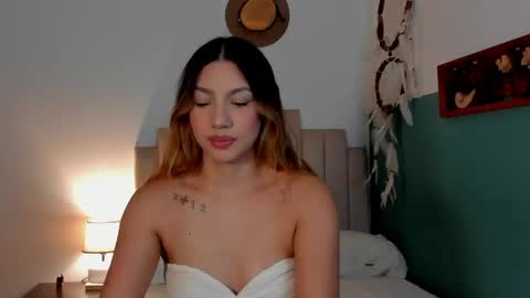 Paulina  online show from 05-25-26, 03:23
