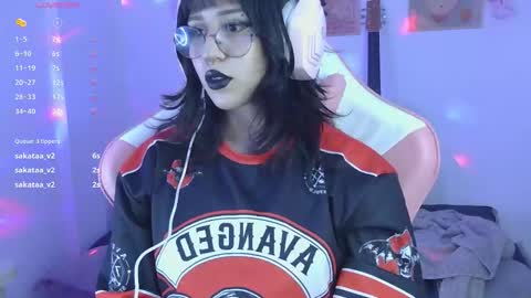 Hachiko online show from 02-04-26, 01:22