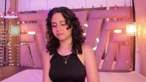 Snapshot of hadakiss chatting on 09-22-25, 03:14 Hada online show from 09-22-25, 03:14