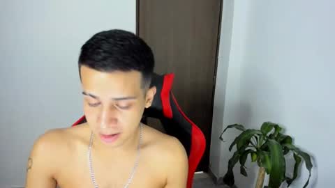 hades_horny_ online show from 04-15-26, 05:58