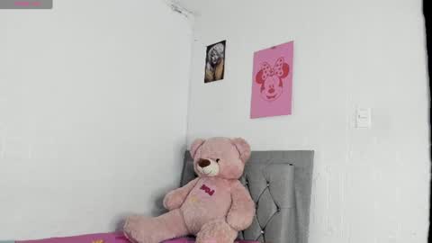 Snapshot of haileyduke chatting on 07-15-26, 03:23 Hailey online show from 07-15-26, 03:23