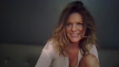 Hailey online show from 10-07-25, 08:39