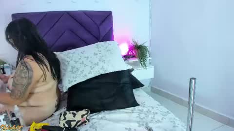 haileystonei online show from 07-09-26, 11:47