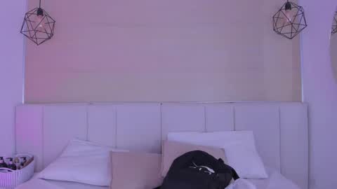 Haily online show from 05-25-26, 12:11