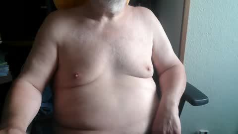 Snapshot of hairyarmpit_lover_1970 chatting on 05-30-26, 12:24 hairyarmpit_lover_1970 online show from 05-30-26, 12:24