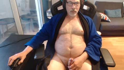 hairyman54 online show from 05-17-26, 03:19