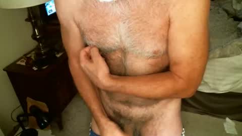 Hairy pecs online show from 04-10-26, 11:09