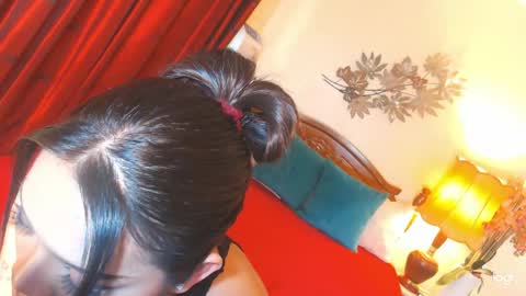 YOUR SIDECHIC HAILEY online show from 04-12-26, 08:30