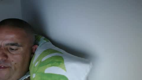 Snapshot of haled_77 chatting on 11-26-25, 01:23 haled_77 online show from 11-26-25, 01:23