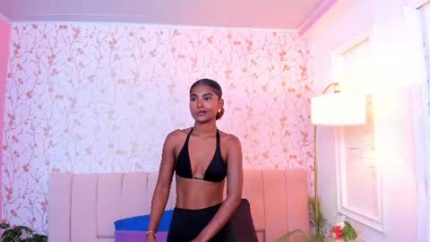 Snapshot of halleylorens chatting on 07-02-26, 06:36 Halley Lorens online show from 07-02-26, 06:36