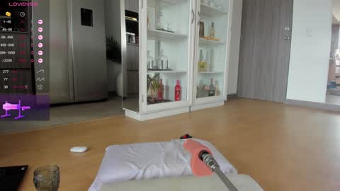 insta Laupalacio777Next stream 01th December online show from 12-04-25, 07:33