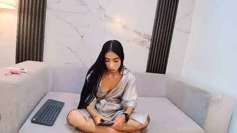 Hallie Stone online show from 05-31-26, 01:51