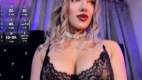 Snapshot of hallsred_rh chatting on 06-06-26, 12:16 Halls Red online show from 06-06-26, 12:16