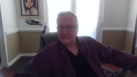 Snapshot of han63 chatting on 02-24-25, 01:53 Han online show from 02-24-25, 01:53