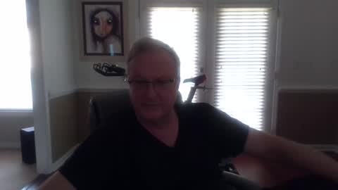 Snapshot of han63 chatting on 04-03-26, 08:51 Han online show from 04-03-26, 08:51