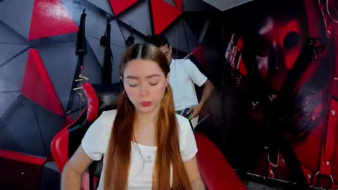 Snapshot of hana_and_zeta chatting on 01-06-26, 12:20 Hana and Zeta online show from 01-06-26, 12:20