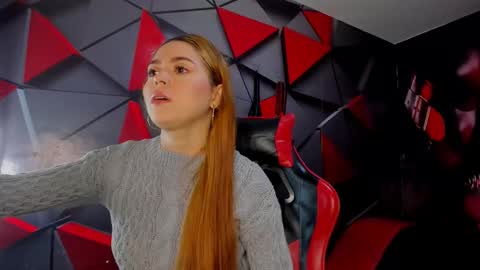 Snapshot of hana_and_zeta chatting on 01-14-26, 12:33 Hana and Zeta online show from 01-14-26, 12:33