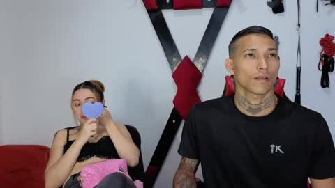 Snapshot of hana_and_zeta chatting on 04-14-26, 12:22 Hana and Zeta online show from 04-14-26, 12:22