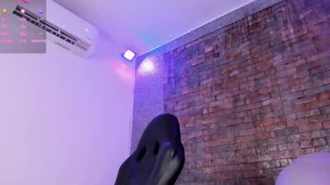 Snapshot of hana_sader_ chatting on 02-11-25, 04:24 hana online show from 02-11-25, 04:24