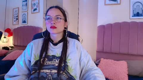 hanabie_ online show from 04-08-26, 03:17