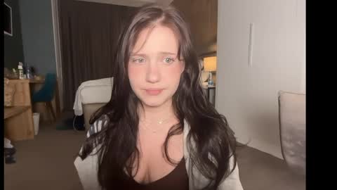 hanahwoods online show from 06-01-26, 02:08