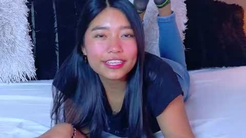 Hanna online show from 06-09-26, 03:34