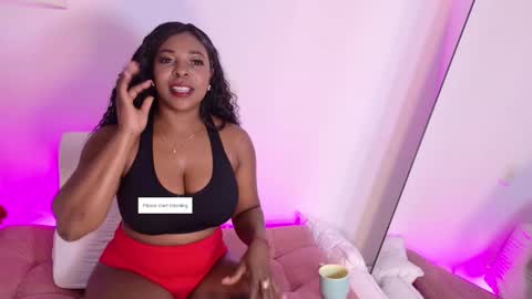 Snapshot of hanarousee chatting on 03-19-26, 11:47 Twtter Onlyfns HanaRousee online show from 03-19-26, 11:47