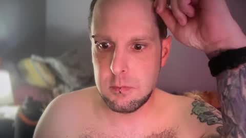 hand_banana_420 online show from 02-28-26, 03:40