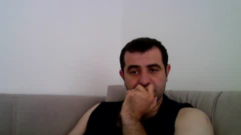 Handsome031 online show from 06-30-26, 10:16