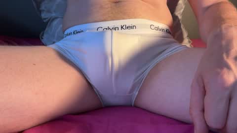 Snapshot of handsomecharmer chatting on 07-18-26, 06:56 Handsome online show from 07-18-26, 06:56